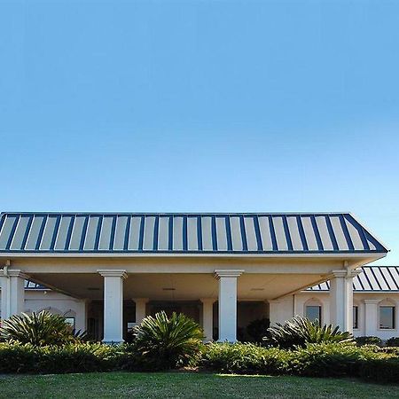 Quality Inn & Suites Conference Center Thomasville Exterior photo