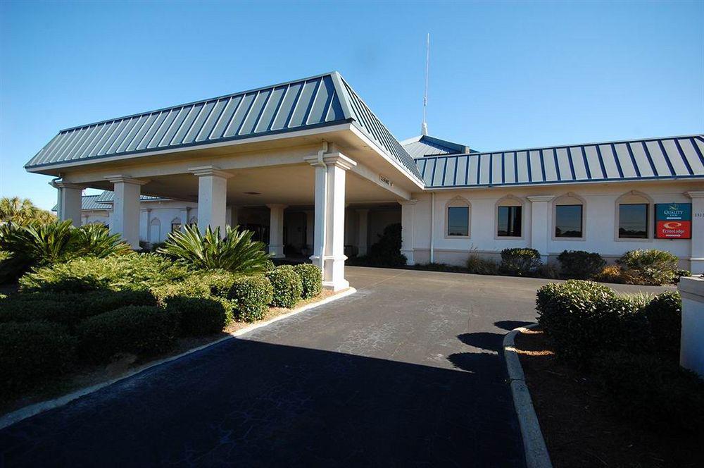 Quality Inn & Suites Conference Center Thomasville Exterior photo